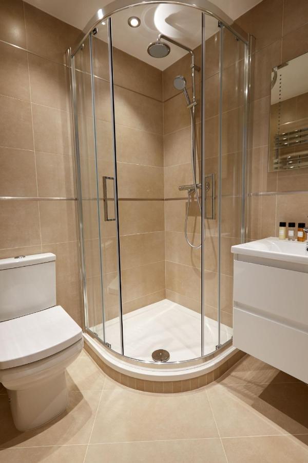 7Vh Virginia House, 31 Bloomsbury Way By City Living London Kültér fotó
